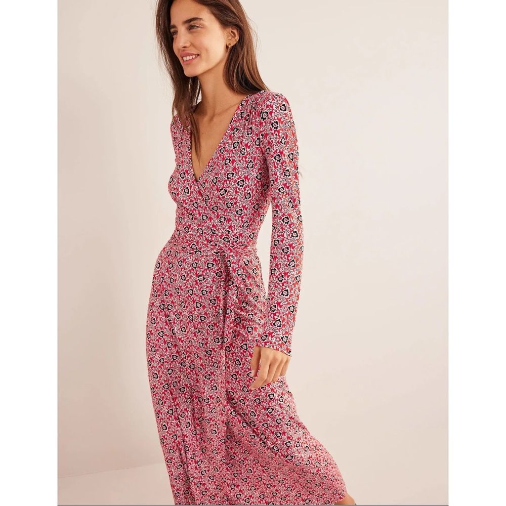 Boden Long Sleeve Jersey Wrap Maxi Dress in Tomato, Clover Swirl